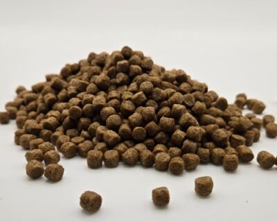 Love Your Pet Natural Pond and Koi Pellets